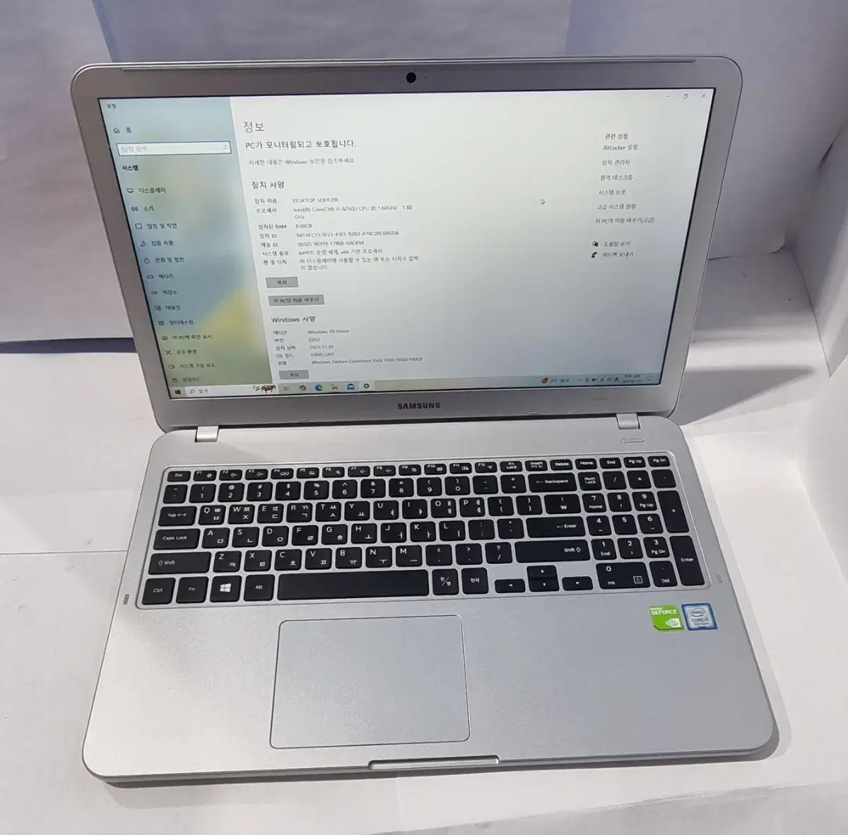 삼성노트북 i5 8250U 8G SSD 256G